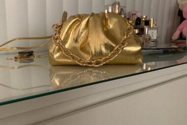 gold handbag purse