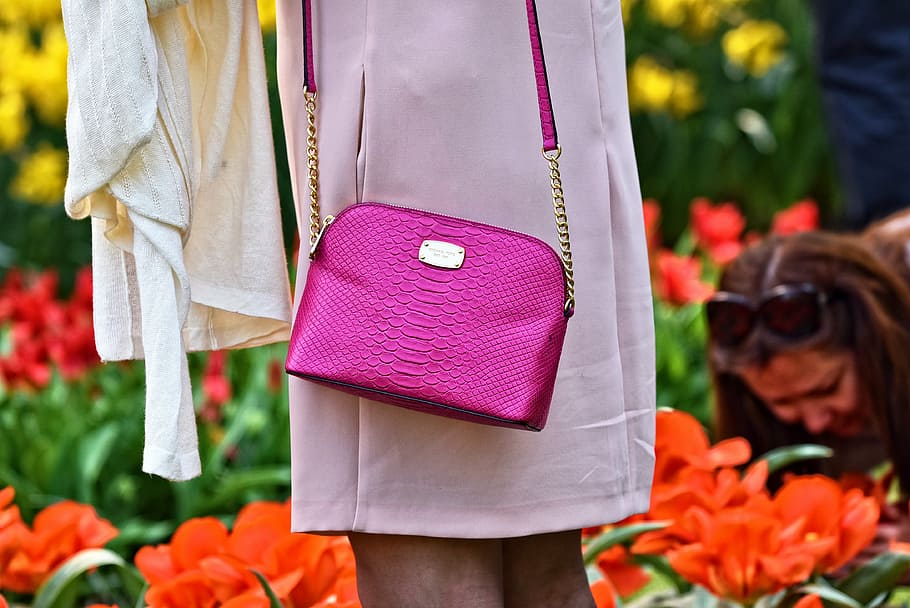 Pink Handbags Make a Statement – Do You Dare to Go Pink